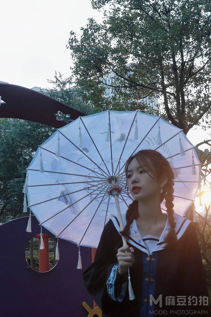汉服模特