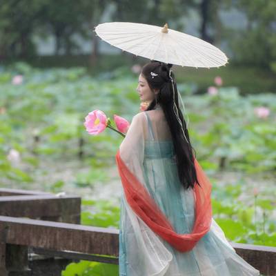 汉服模特