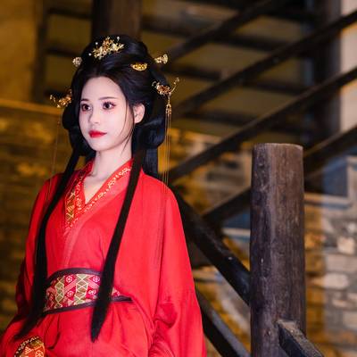 汉服模特