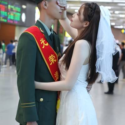 情侣模特