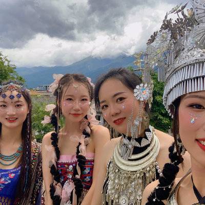 妆容模特
