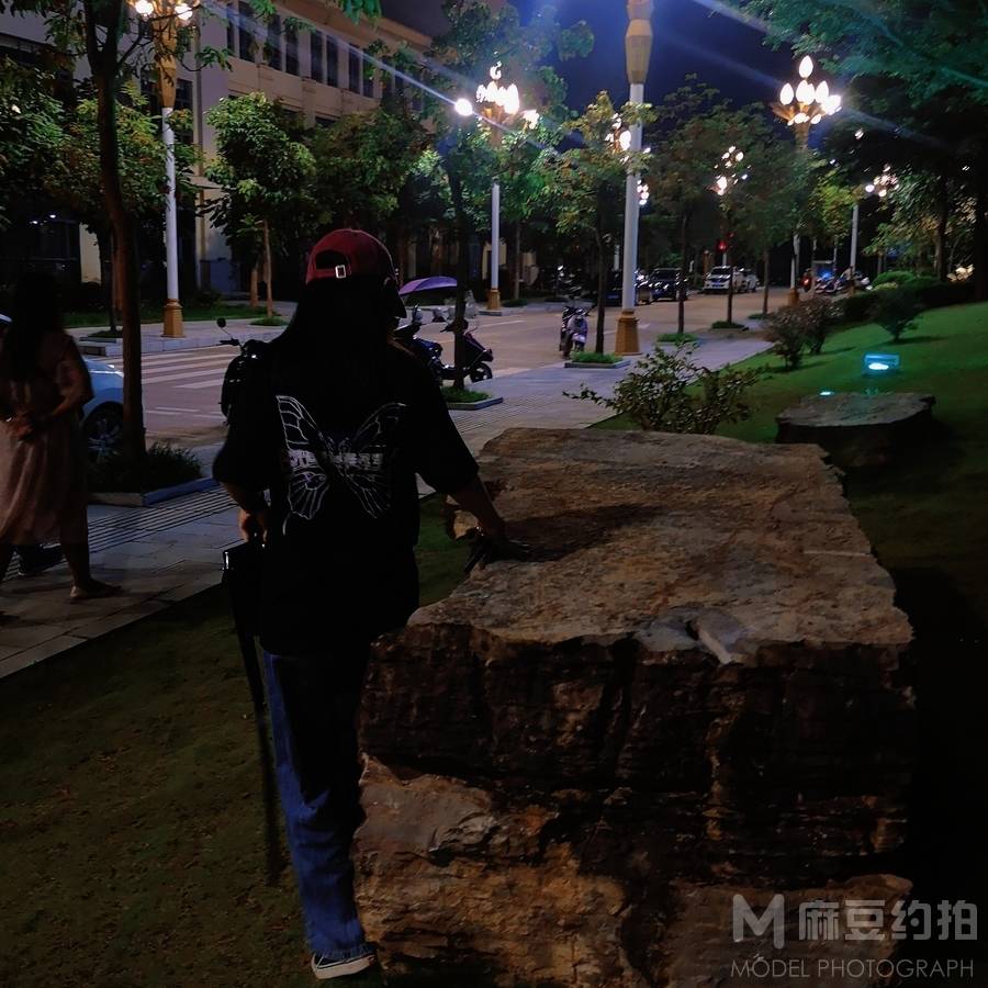 校园模特