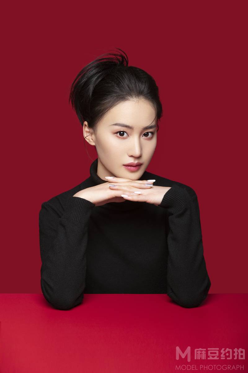 妆容模特