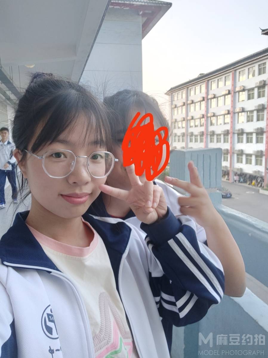 校园模特