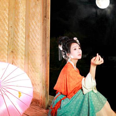汉服模特