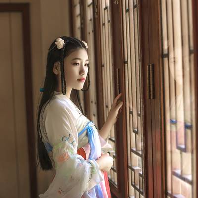 汉服模特