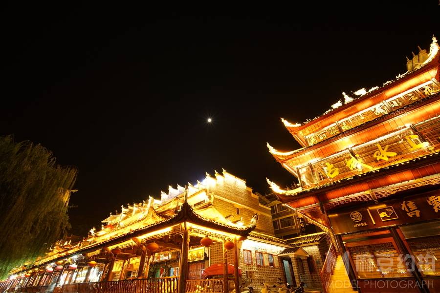 夜景模特