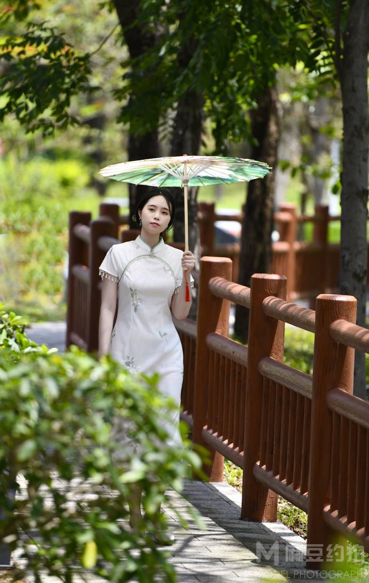 民国模特