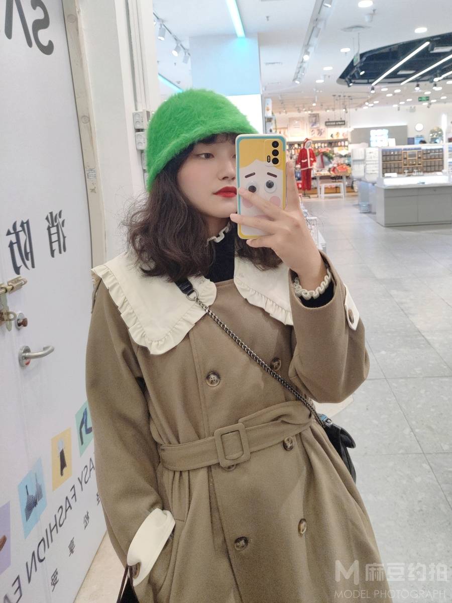 校园模特
