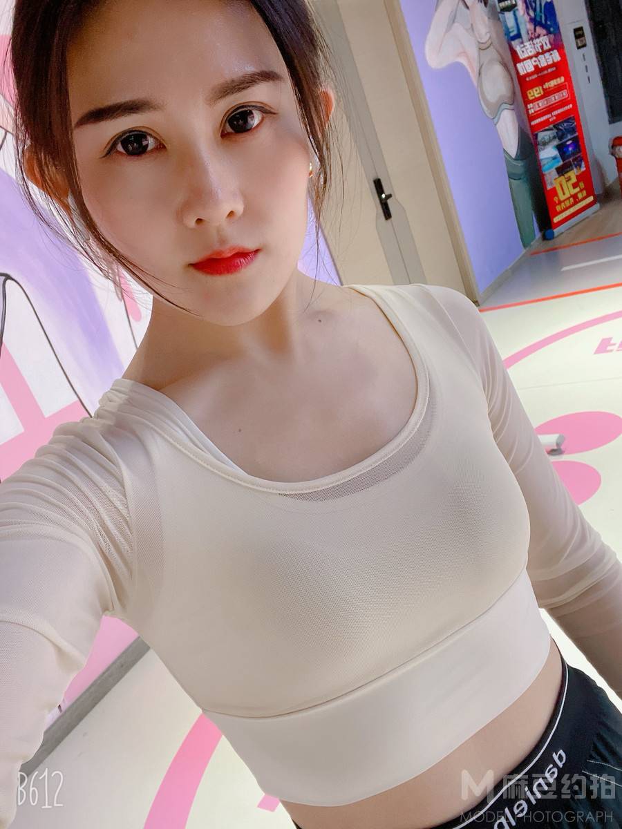 纪实模特