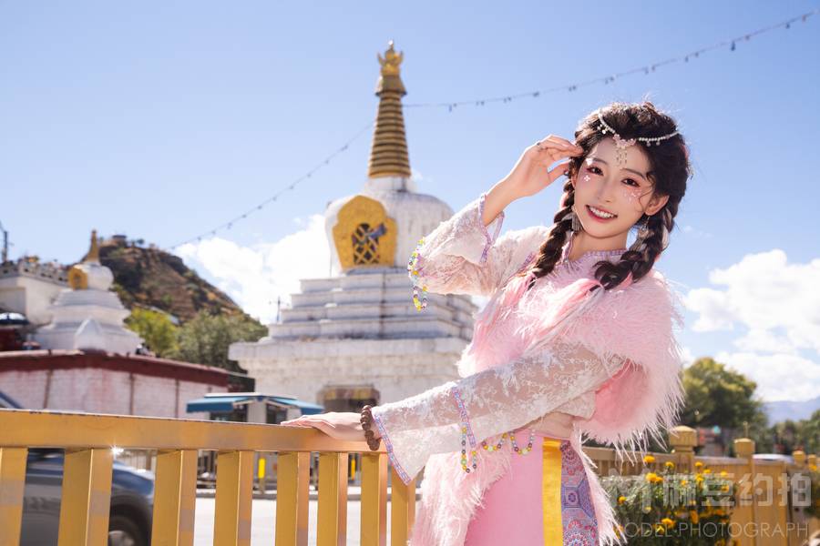 妆容模特