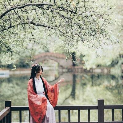 汉服模特