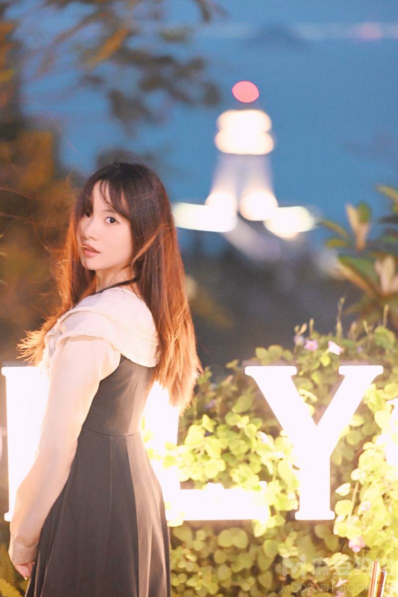 夜景模特