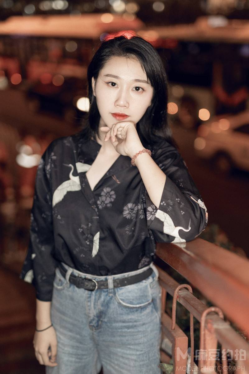 夜景模特