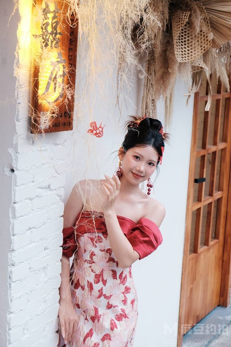 妆容模特