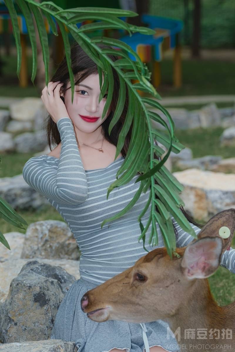 清新模特