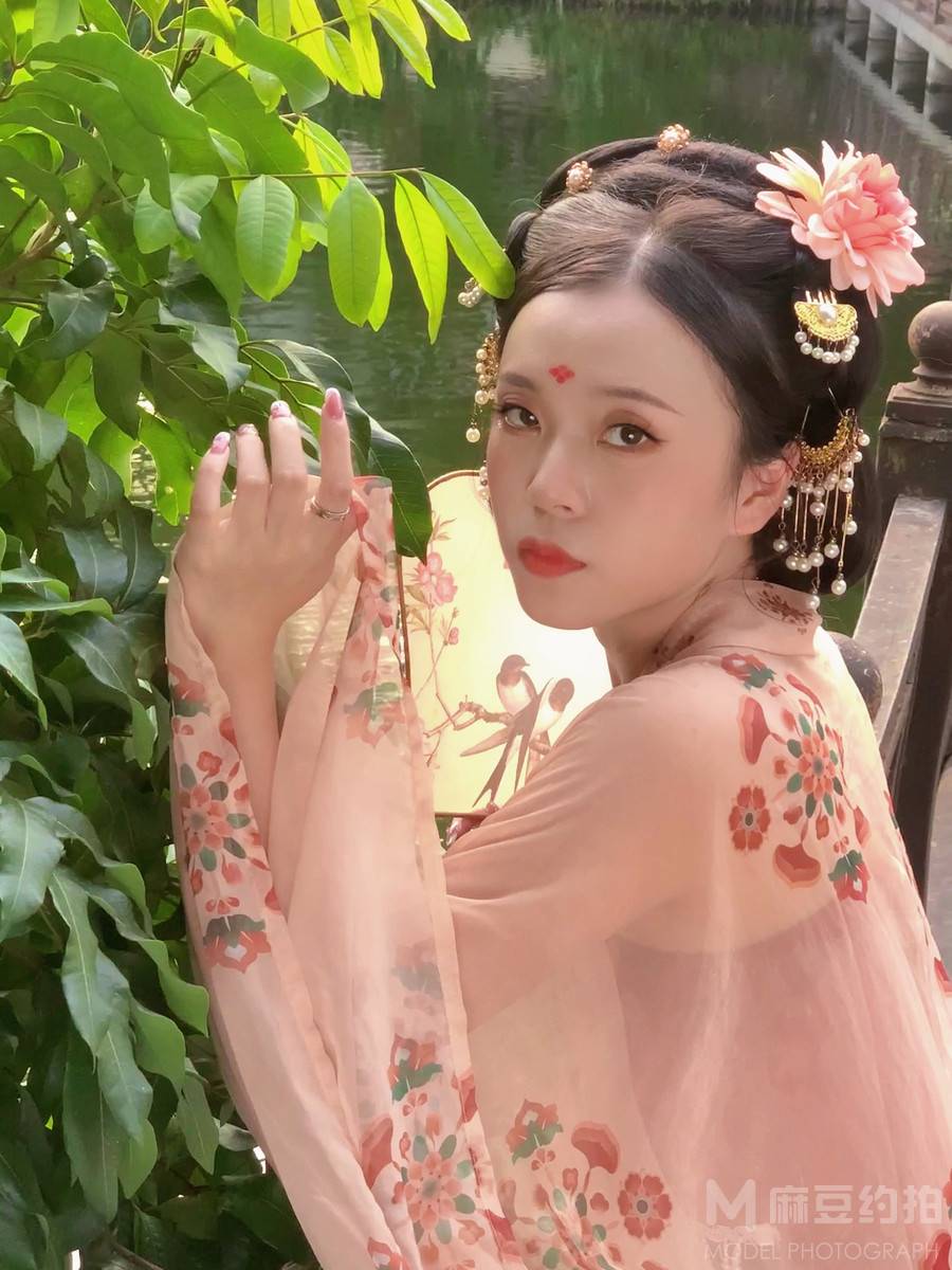 民国模特