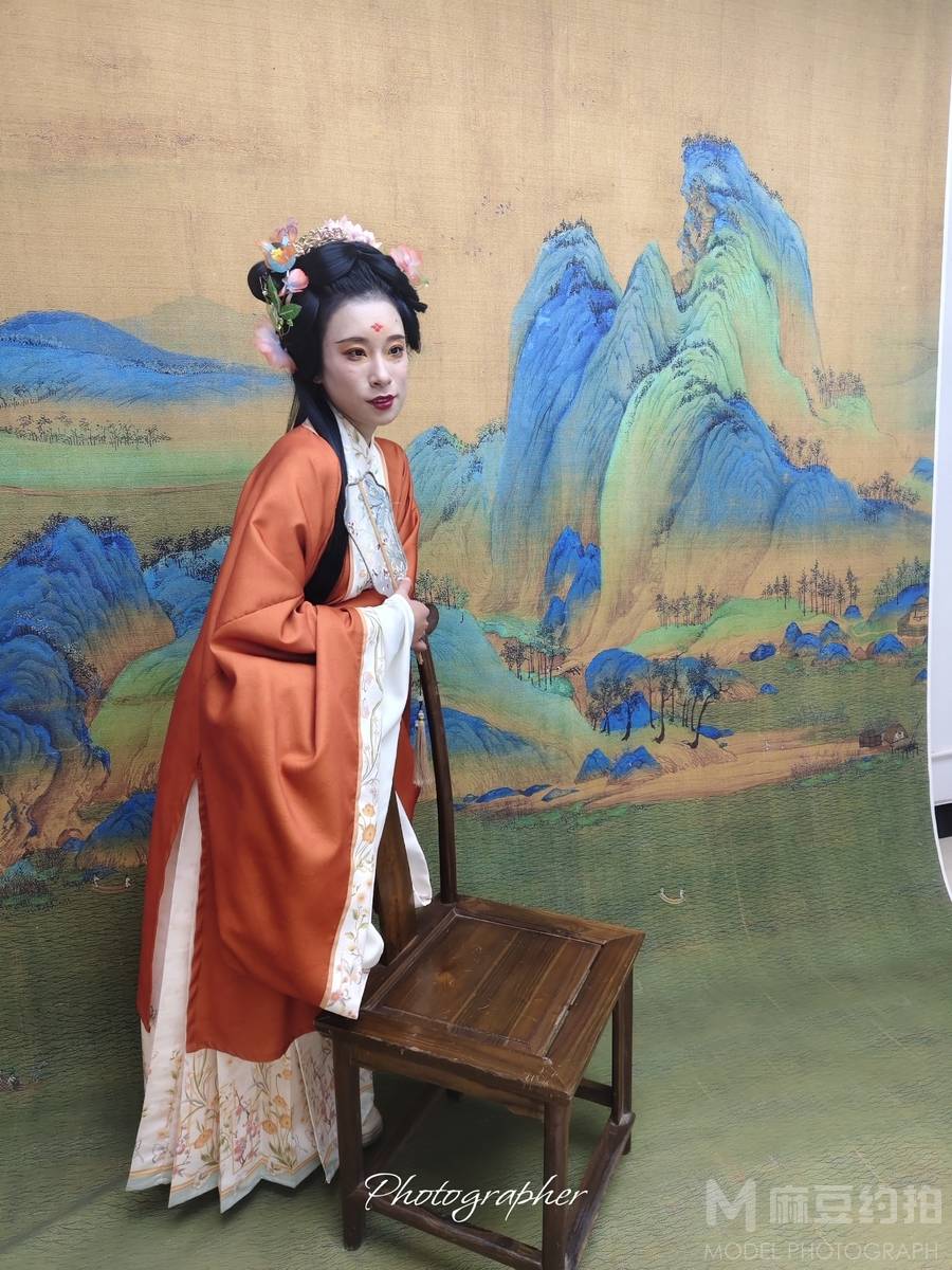 妆容模特
