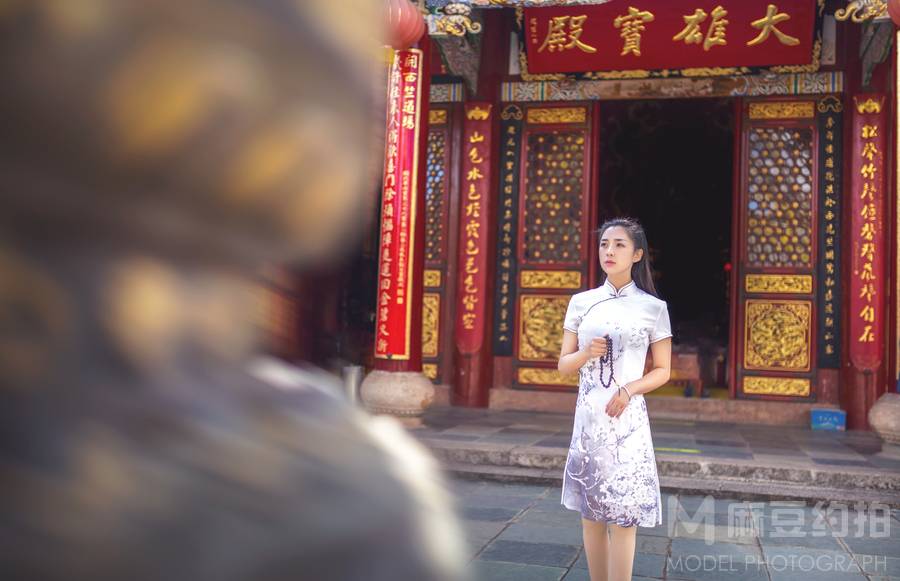 校园模特