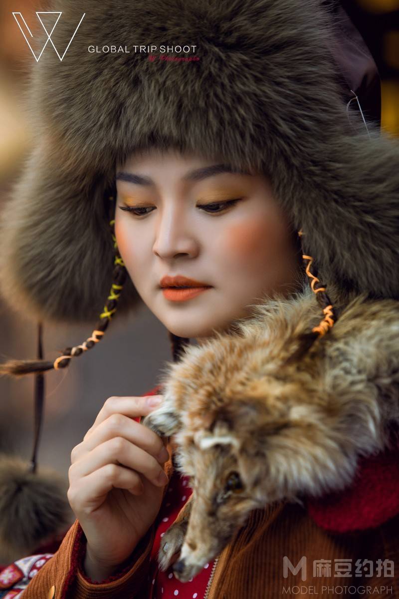 妆容模特