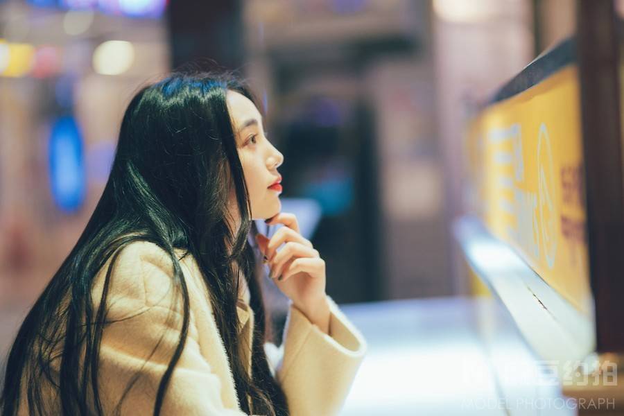 夜景模特