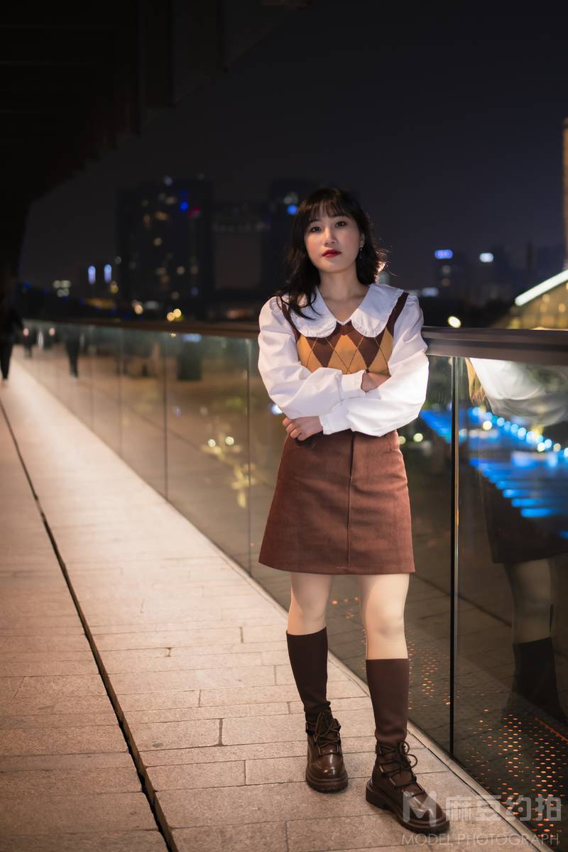 夜景模特