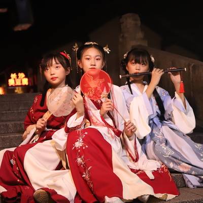 汉服模特