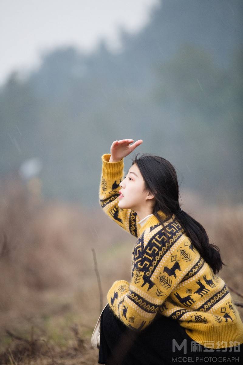 情绪模特