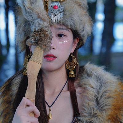 情绪模特