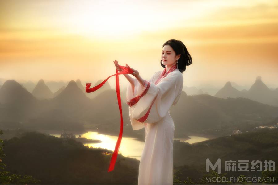 汉服模特