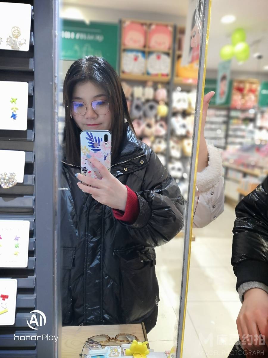 校园模特