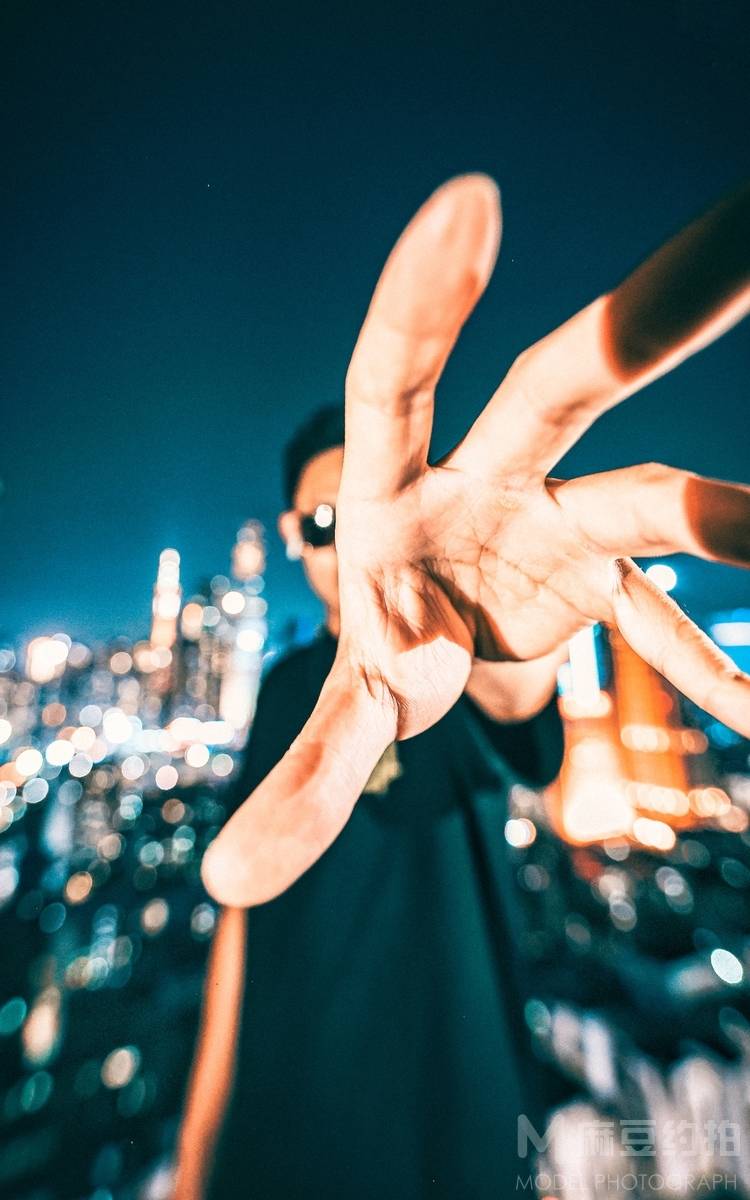 夜景模特