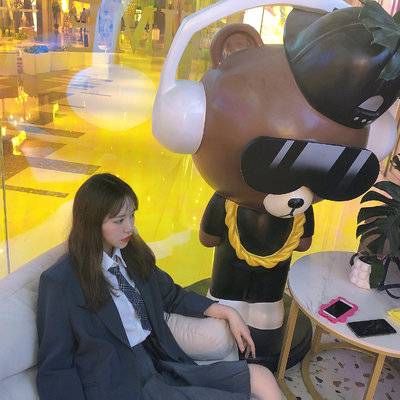 校园模特
