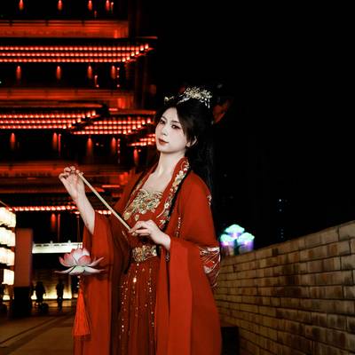 汉服模特