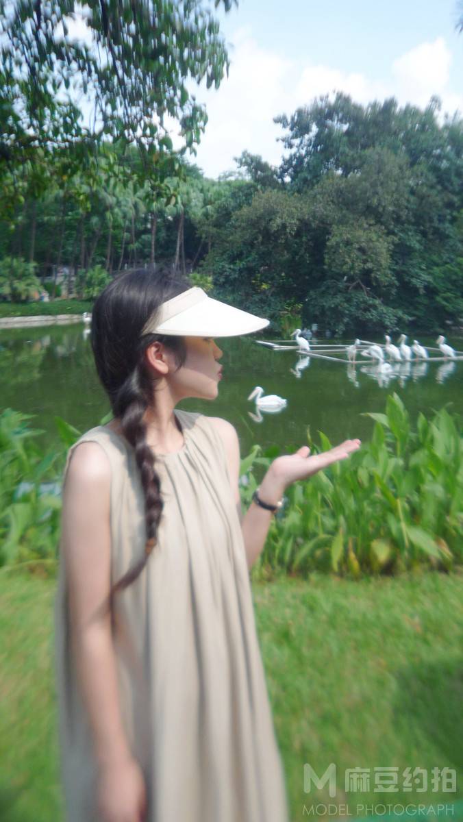 妆容模特