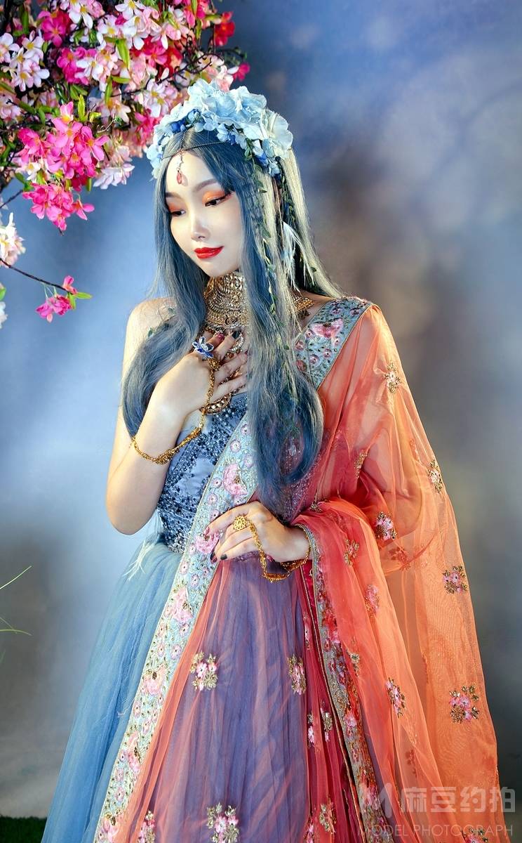妆容模特
