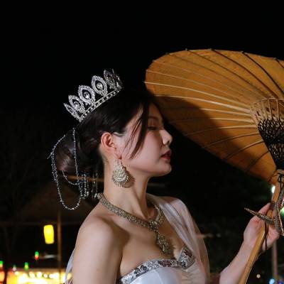 夜景模特
