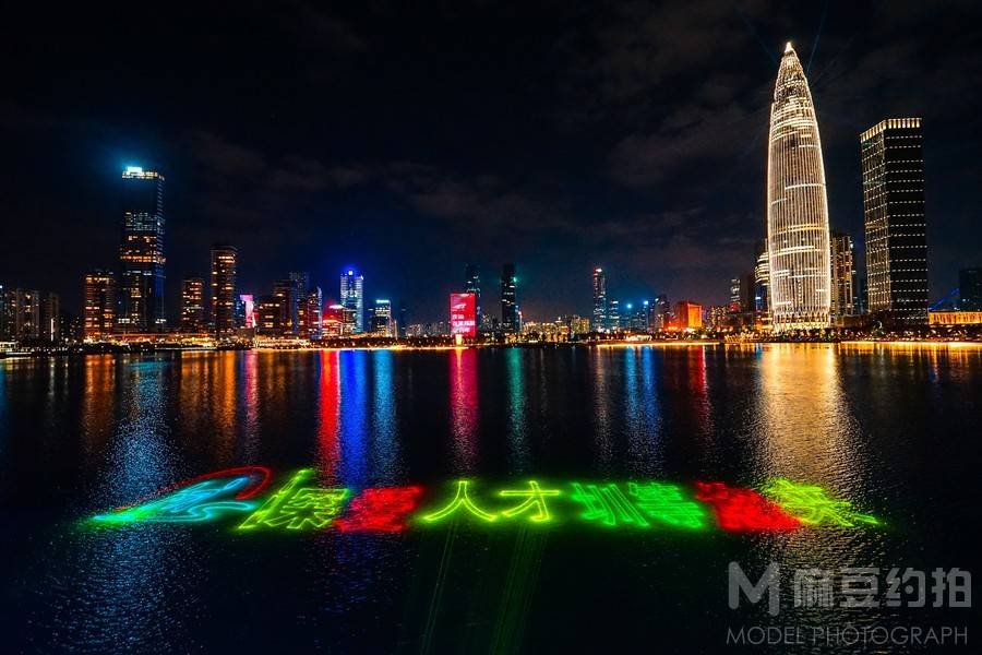 夜景模特