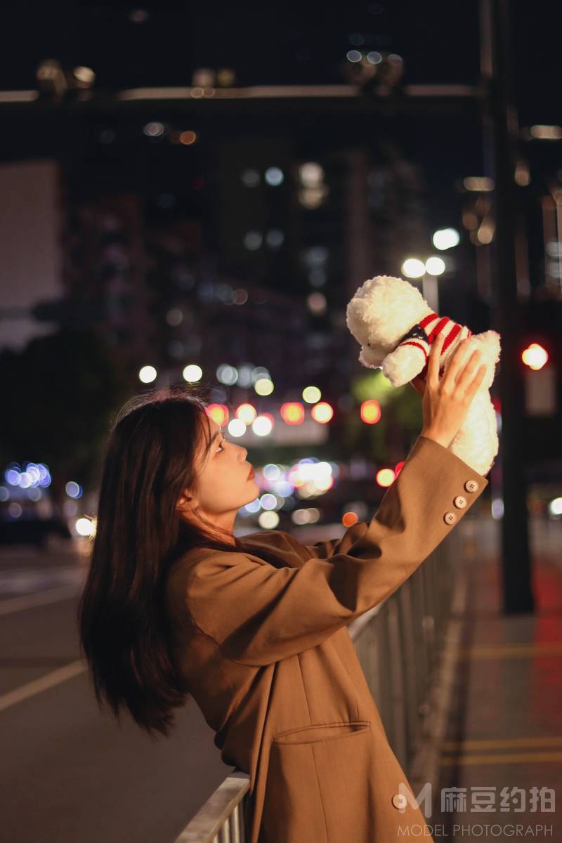 夜景模特