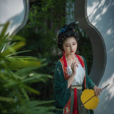 汉服模特