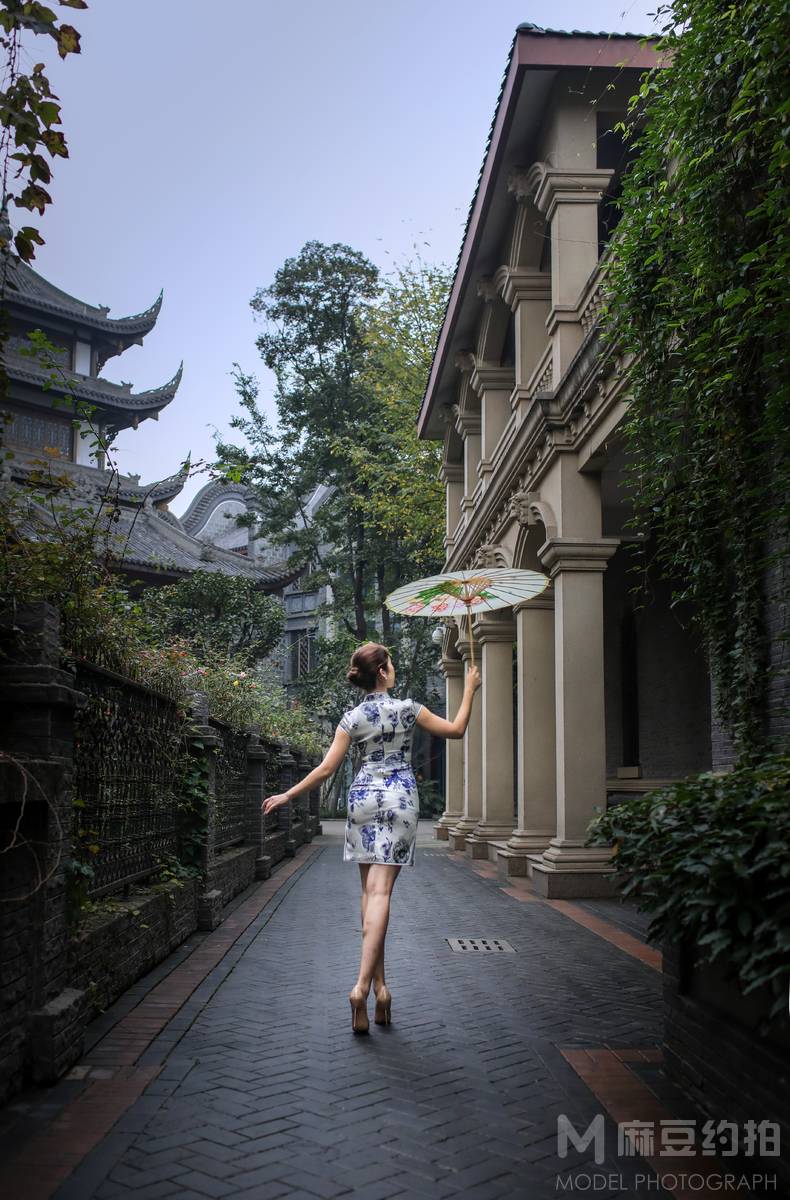 汉服模特