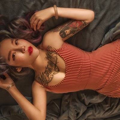 情绪模特