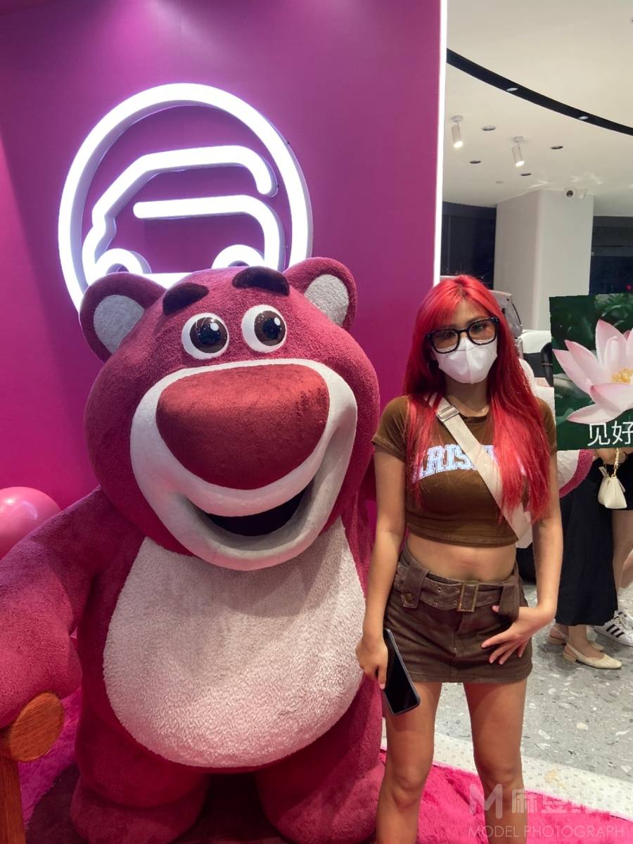 妆容模特