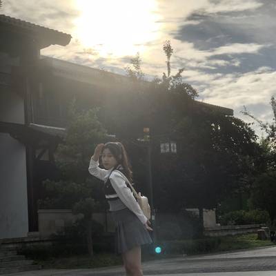 校园模特