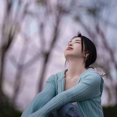 情绪模特