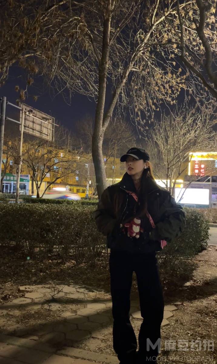 夜景模特