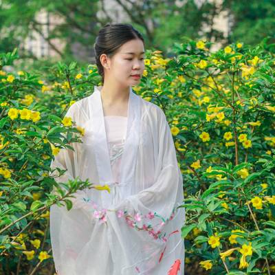 汉服模特
