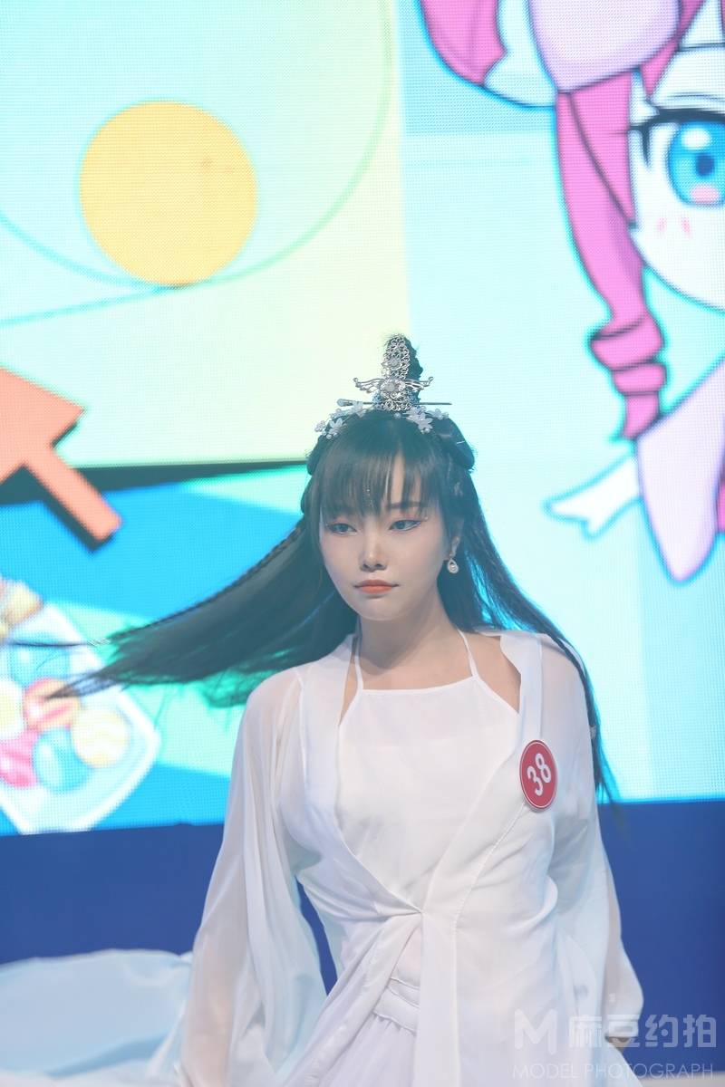 古风模特