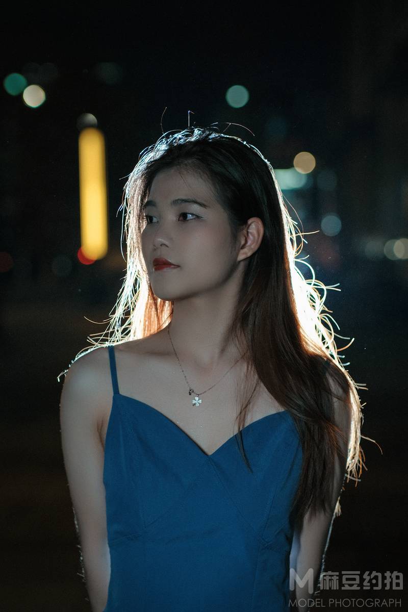 夜景模特
