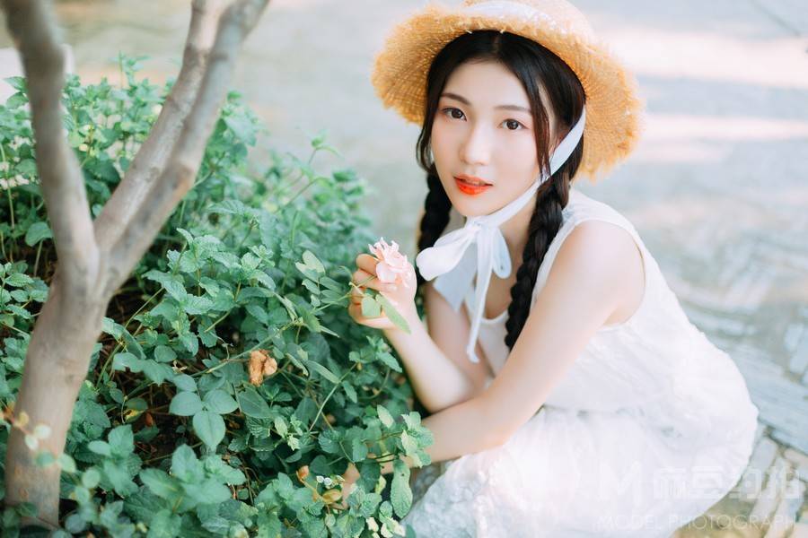 清新模特